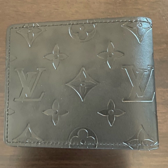 Louis Vuitton Monogram Wallet - Picture 3 of 7
